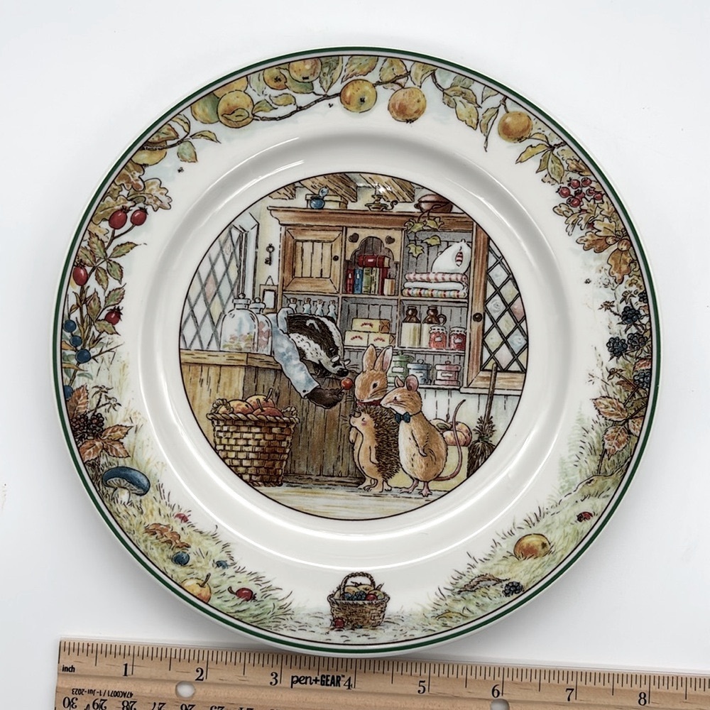 Vintage Villeroy & Boch Foxwood Tales 8“ Salad/Dessert Plate “Candy Store” - Picture 4 of 4